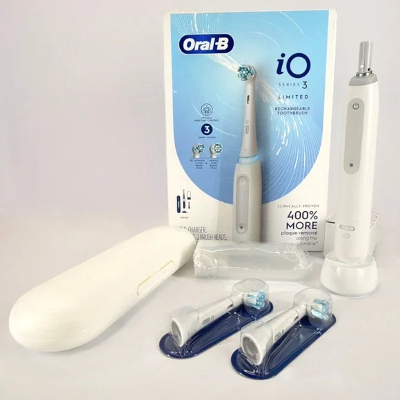 Oral-B iO Series 3 Rechargeable Electric Toothbrush White New Open Box 2 Heads - Picture 1 of 8